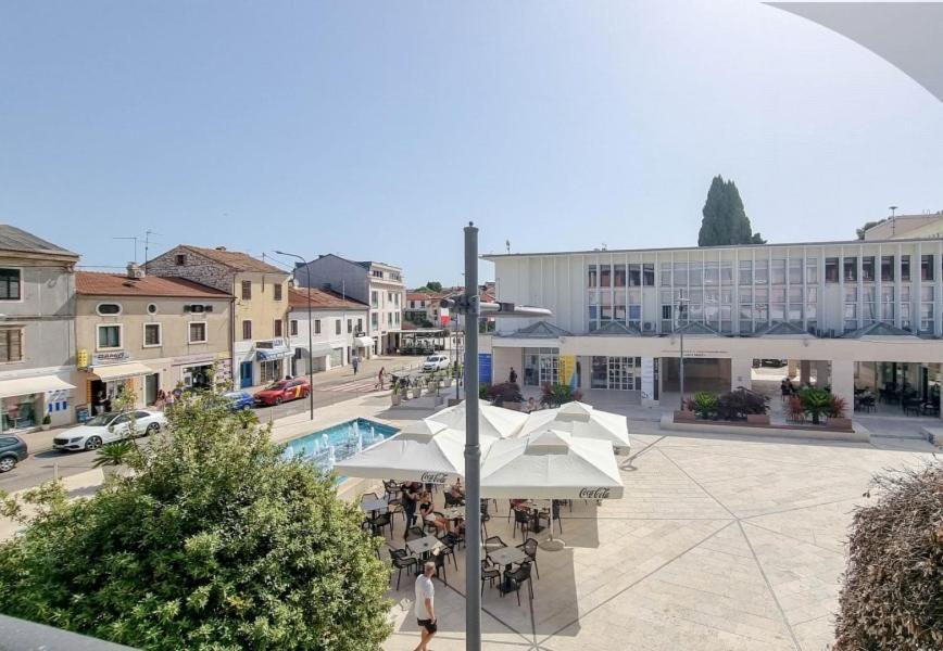 Bella Apartment Umag Exterior foto